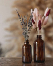 Load image into Gallery viewer, Pampas Gal - Apothecary Vases